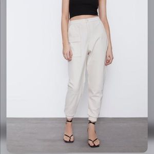 Zara Power Stretch Jogger Pants in Ecru